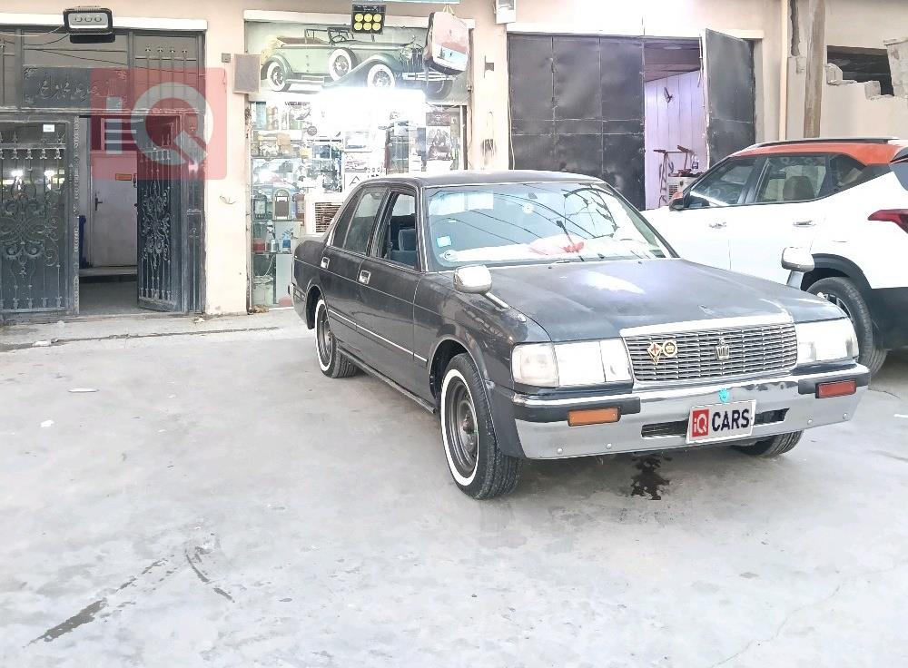 تويوتا كراون